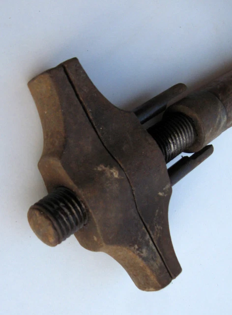 Clé à Molette à Mâchoires 45 En Acier Plus Grand Trou Suspension Moleté