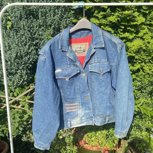 Gilet Vintage Denim Bleu Brodé Fleurs Et Papillon – Bobbie Brooks Taille L