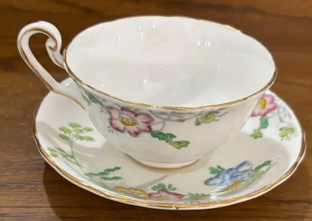 Vintage VICTORIA Bone China English Rose Tea Cup & Saucer England