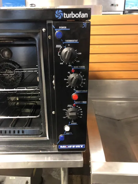 Moffat TURBOFAN E311 Moffat Electric Convection Oven 4 Half Size Pans 3