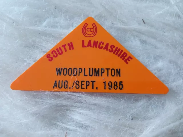 CARAVAN CLUB RALLY BADGE - SOUTH LANCASHIRE - WOODPLUMPTON - Aug /Sep 1985