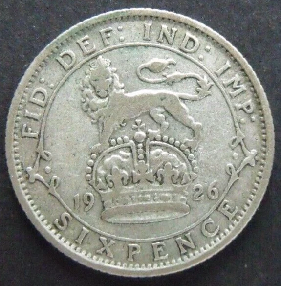 1926 GEORGE V SILVER SIXPENCE  ( 50% Silver )  British 6d Coin.   814