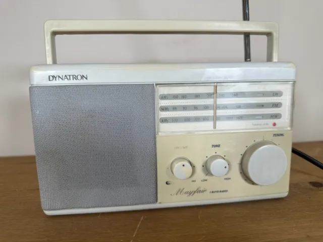 Vintage Dynatron Mayfair 6150 AM/FM Transistor Radio 1980s Tested Working