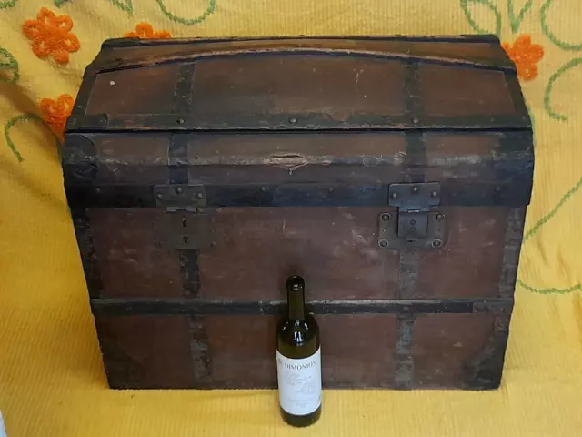 Bello Antico Baule Cassa Da Viaggio In Legno E Ferro Francia Fine '800. Bt21