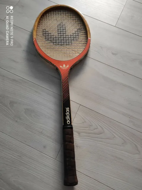 Raquette de tennis vintage Adidas Lady ADS 020 en bois