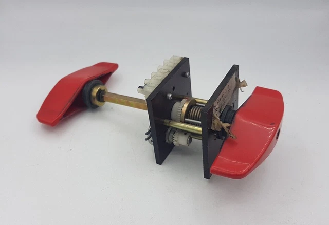 Fahrschalter Elettrico Transpallet Meccanica S 3/2 Articolo N.73301352 I 90