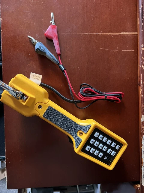 FLUKE NETWORKS TS22A, 22801007 TEST SET WITH GROUND START CORD. New Open Box