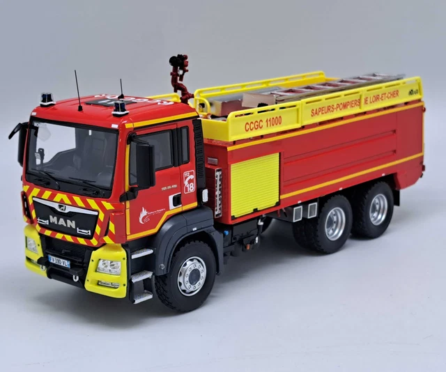 RENAULT K380 Gallin Ccmc Sdis 28 Tanker Truck 3-assi Saupers Pompiers D'eure Et Loir (2019), Red White Yellow