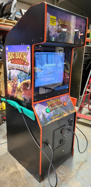 BIG BUCK HUNTER Open Season Full Size Arcade Shooting Game WORKS GREAT! Deer