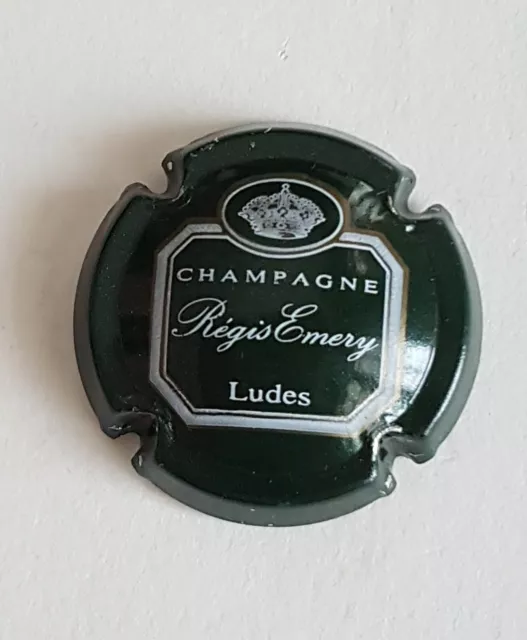 Capsule de champagne EMERY Régis ~~~ Vert foncé et blanc