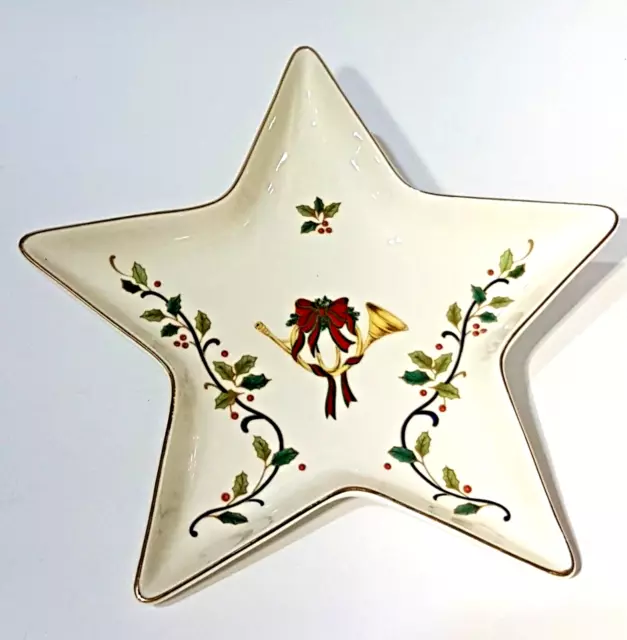 MIKASA Holiday Bloom Star Shaped Christmas Display Serving Dish Fine Porcelain