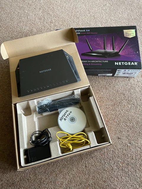 NETGEAR Nighthawk X4 R7500 AC2350 Mbps Wireless N Router (R7500-100UKS)