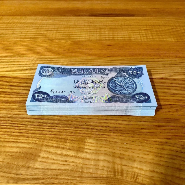 250 x 100 Iraqi Dinar Central Bank of Iraq UNCIRCULATED Notes 25,000