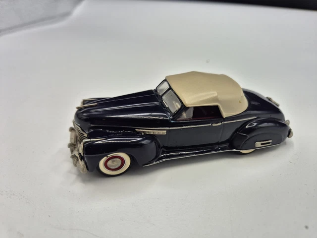 Voitures américaines 1/43: Western Models WMS Buick Invicta conv top up