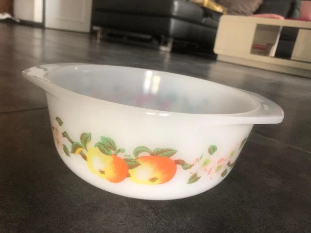 Lot De 2 Plats Arcopal Vintage Années 60/70 – Motif Marguerites – Plat à Gratin Et Saladier