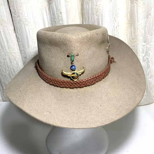 Old Statesman Australian Pure New Merino Wool Felt Cowboy Hat and Pins