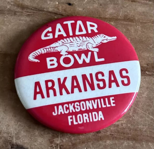Vintage Arkansas Razorbacks Gator Bowl Football Badge Button