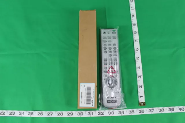 New In Box Sony Tv / Video Remote Control Gray Rmt-V402A Excellent Condition New In Box Sony Tv / Video Remote Control Gray Rmt-V402A Excellent Condition
