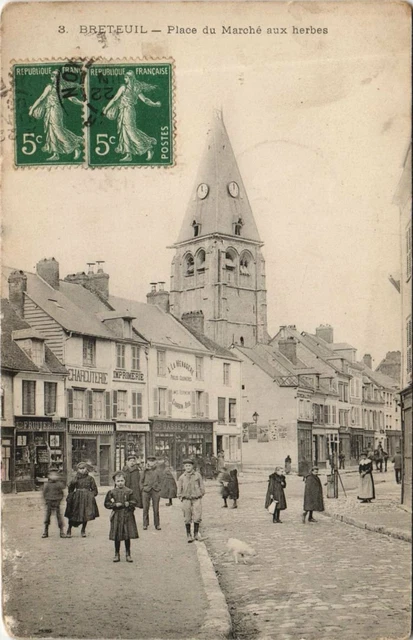 CPA BRETEUIL Place du Marche aux Herbes (1207504)