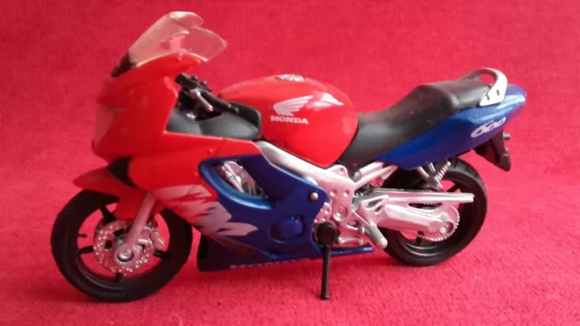 Jouet Moto miniature MAISTO Honda 600F Course