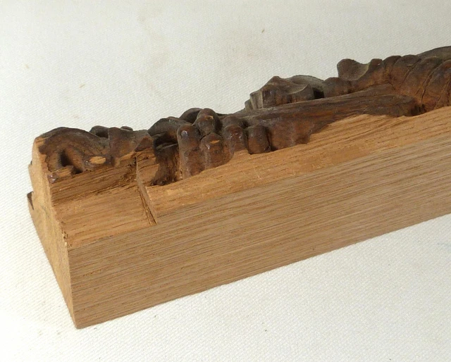 2 Antique Hand-Carved Oak Architectural Salvage Trim Pieces Grape Vine 24 x 2.5" 11
