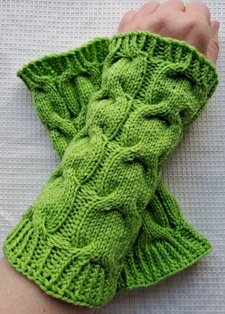 stulpen pulswärmer wolle 20 cm handgestrickt grün neu