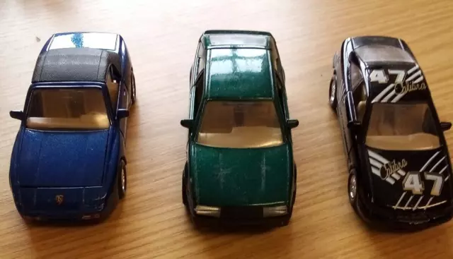3 Welly Friction Cars