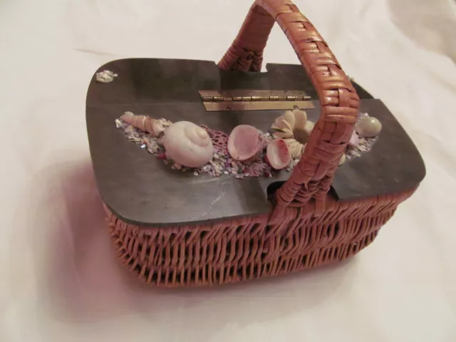 straw woven with lucite bakelite flip top MERMAID shell decorated box bag purse