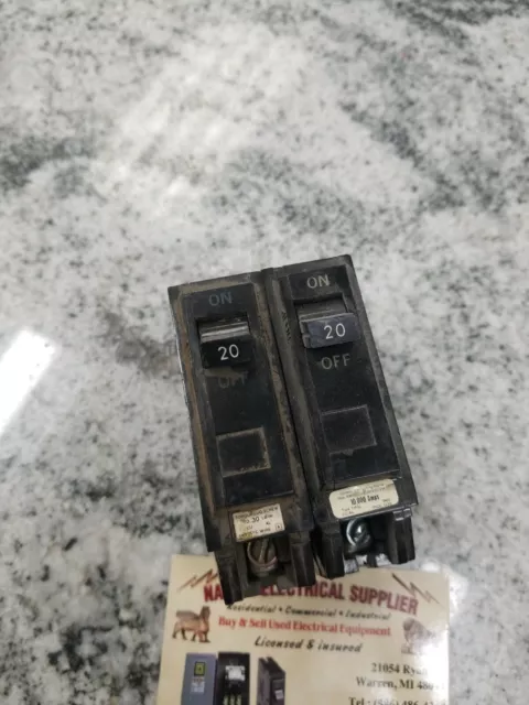 (Pack Of 2) Ge Thql1120, 20 Amp,  120/240Va 1Pole,  Plug In Grove  Breaker (42E3