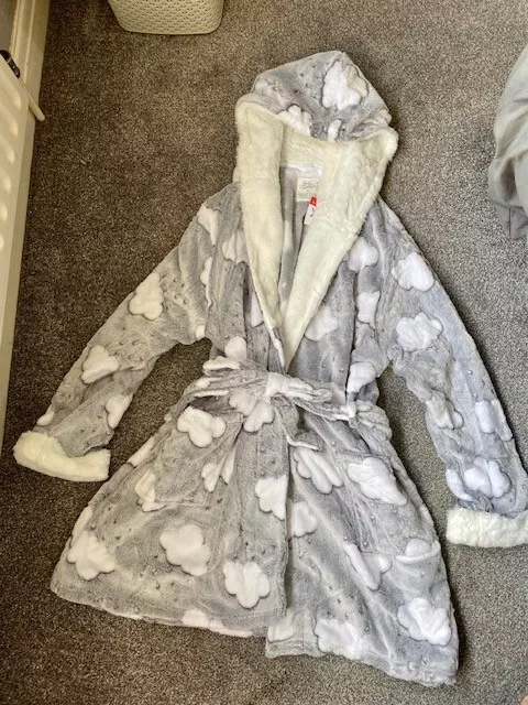 Womens dressing hotsell gown primark