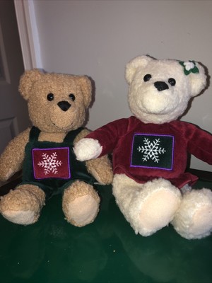 Hallmark Kiss Kiss Mistletoe Teddy Bears 9" Plush Stuffed Animal Set