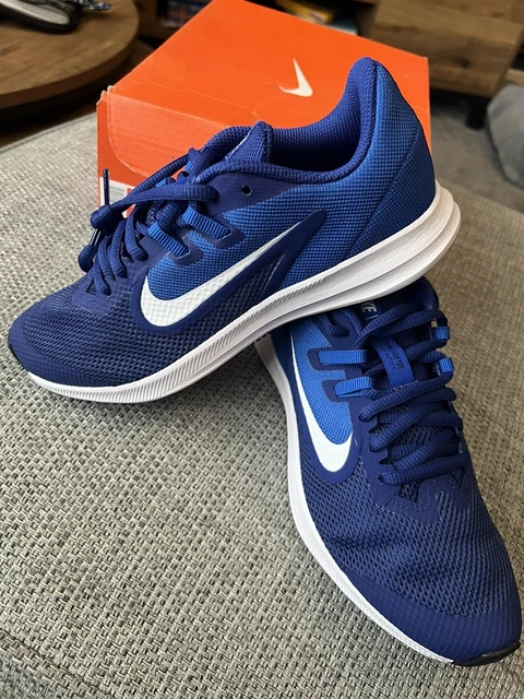 Nike downshifter hotsell 8 junior navy