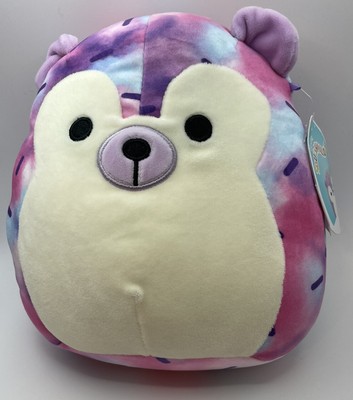 yasmin the hedgehog squishmallow