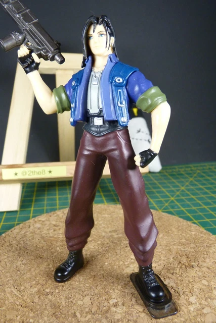 FIGURINE ARTICULÉE BANDAI Final Fantasy VIII Extra Soldier Seifer Almasy - Neuf dans sa boîte