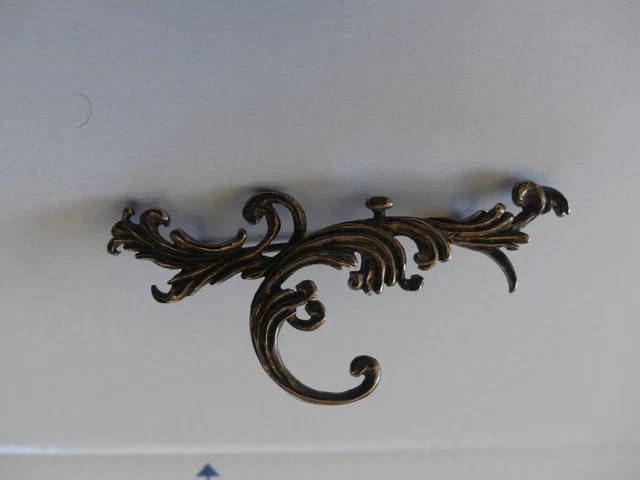 Broche Arpège de Lanvin ronde noire et doré bijou vintage