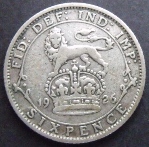 1926 GEORGE V SILVER SIXPENCE  ( 50% Silver )  British 6d Coin.   844