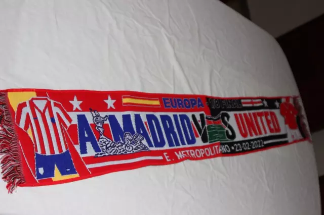 Bufanda  UEFA CHAMPIONS LEAGUE ATLETICO DE MADRID Y MANCHESTER UNITED SCARF