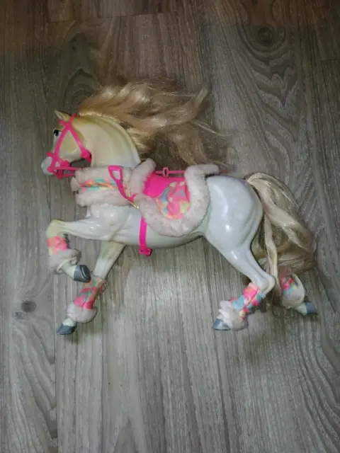Barbie Voiture et Van Equestre transport Chevaux Mattel 27952