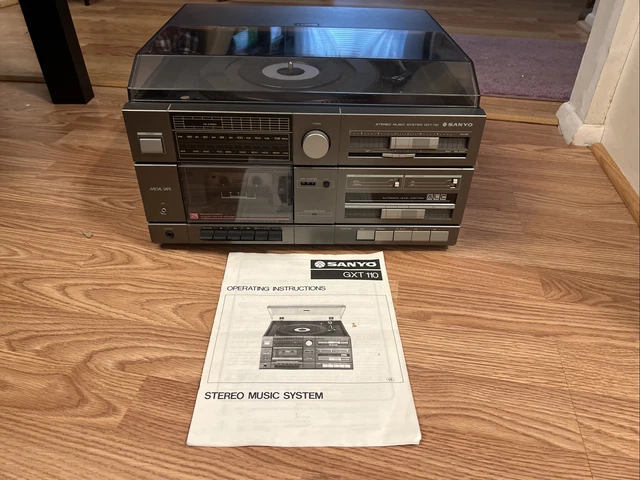 Vintage SANYO GXT-110 Stereo System Phono/Cassette/Radio + Manual  CLEAN/TESTED