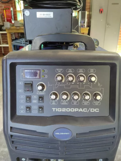 Weldsmart TIG 200P AC/DC MMA/TIG Welder + Accessories