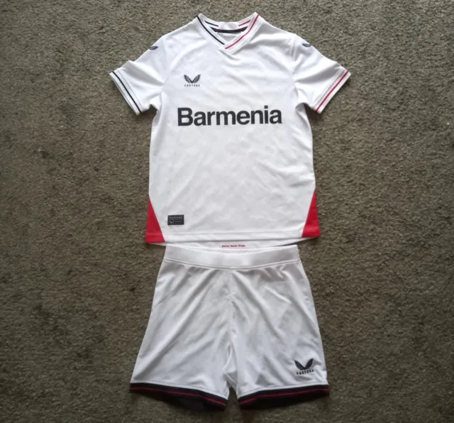 Castore Training Football Kit Bayer Leverkusen Style Size 10 Years