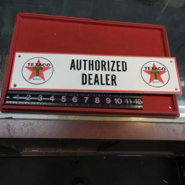 Cast iron Texaco AUTHORIZED DEALER 15.75"