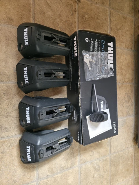 THULE RAISED RAIL Evo Roof Bar Foot Pack four-pack black | 710410 £78. ...