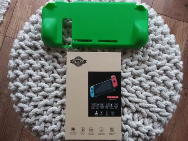 NINTENDO SWITCH - Green PROTECTIVE COVER / CASE & Glass SCREEN PROTECTOR 🎄🎁