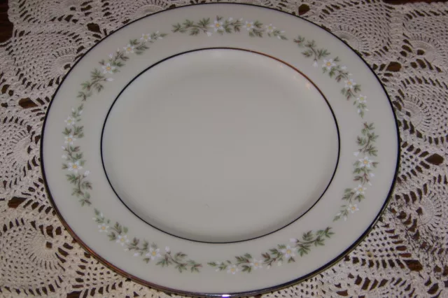 Lenox USA - Brookdale H500 - 8 3/8-inch Salad Plate - Excellent Condition