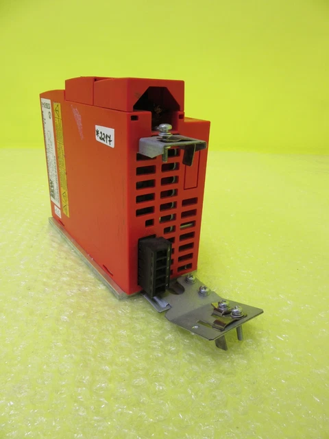 SEW EURODRIVE MC07B0008-2B1-4-00 Movitrac B_ 6 Monate Garantie * 2217 ...