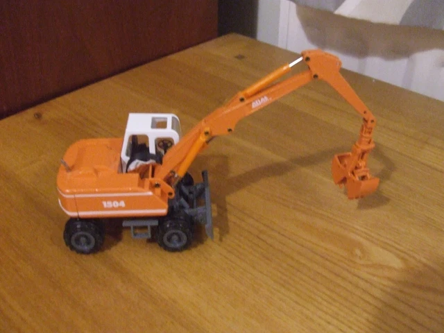 Miniature Conrad 1/50 – Pelle Sur Roues Zeppelin Mobilebagger 214 (Excavator) – Diecast Jaune