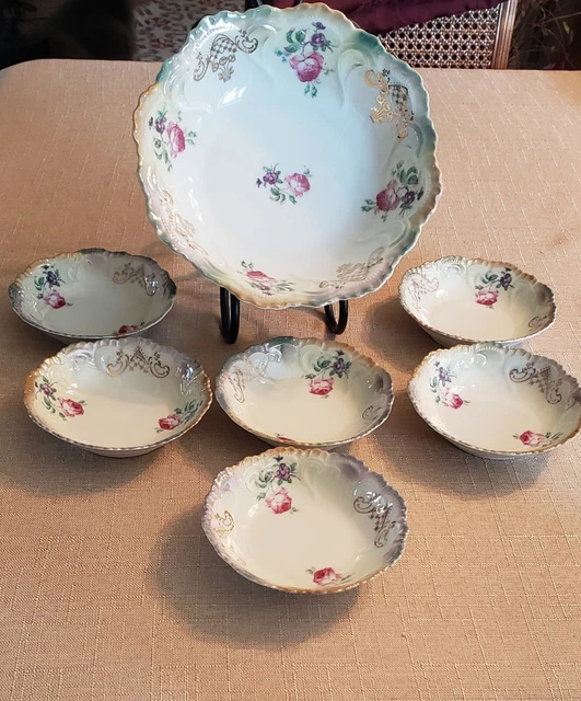 Vintage  German Luster Berry Bowl Set, W/Master And 6 Small Bowls, Beautiful