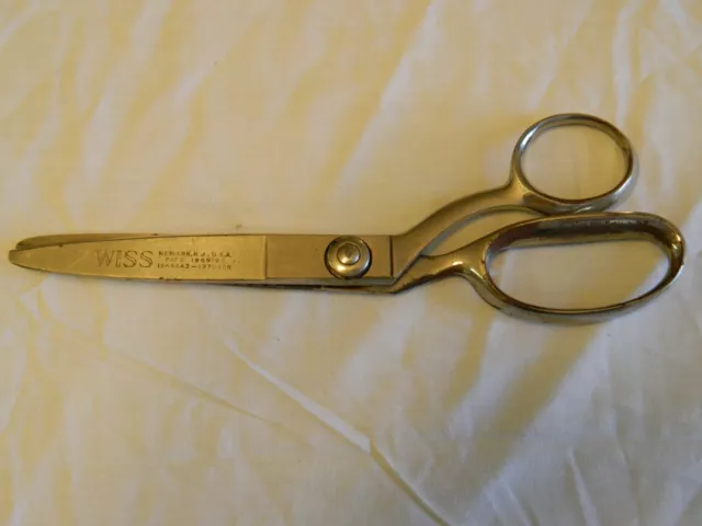 Vintage Wiss Pinking Shears Scissors Sewing Tool Tailoring Dressmaker 9 1/4" USA