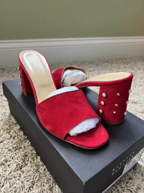 NWB GIFTABLE Womens Barneys New York Red Suede Studded Heel Sandals, Size 39